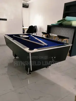 Local Snooker Table, 7ft, Fully Accessorized