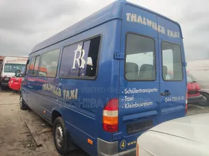 Mercedes-Benz Sprinter 2001 Blue