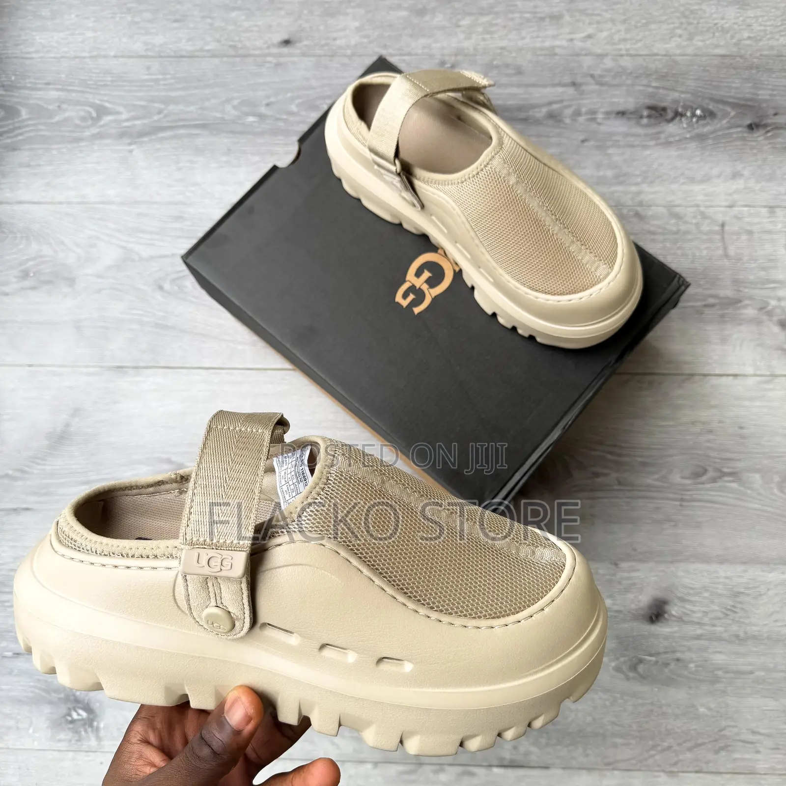 Original Ugg Peakmod Clogs