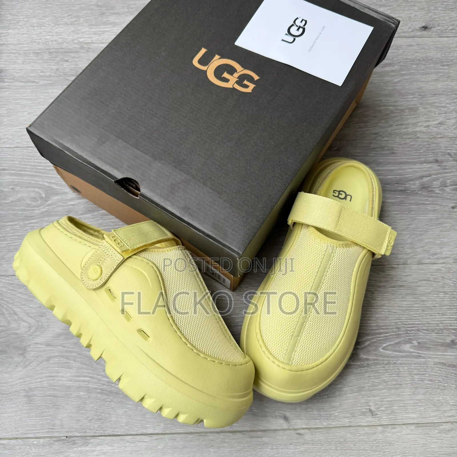 Original Ugg Peakmod Clogs