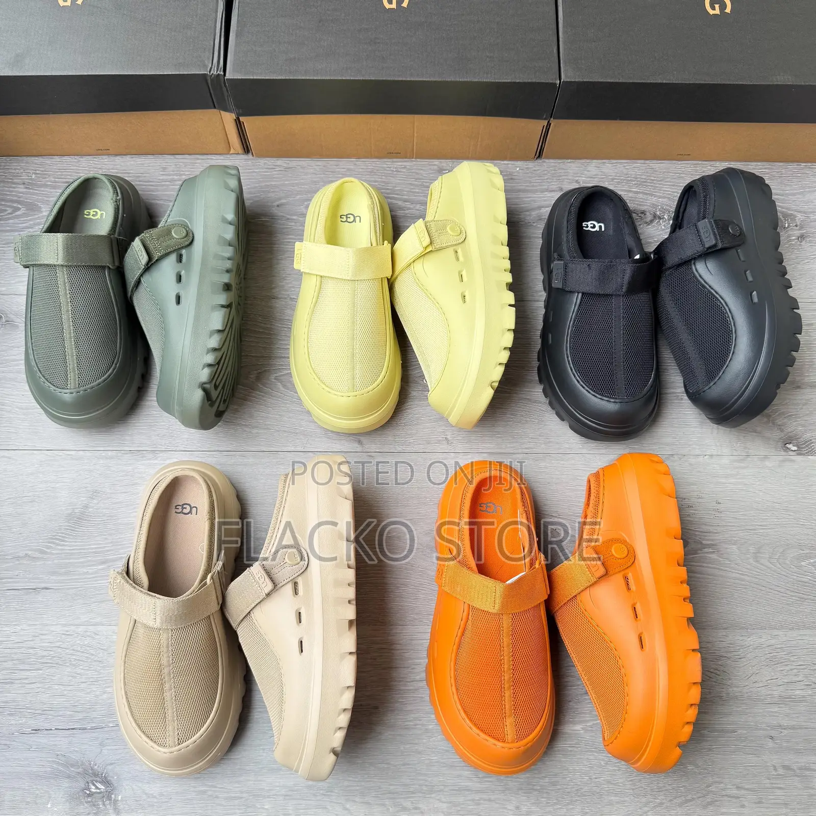 Original Ugg Peakmod Clogs