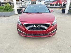 Hyundai Sonata Limited Sedan FWD (2.4L 4cyl 6A) 2016 Red