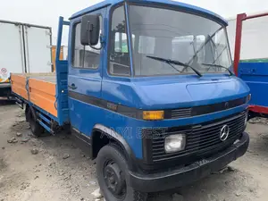 Mercedes 608d