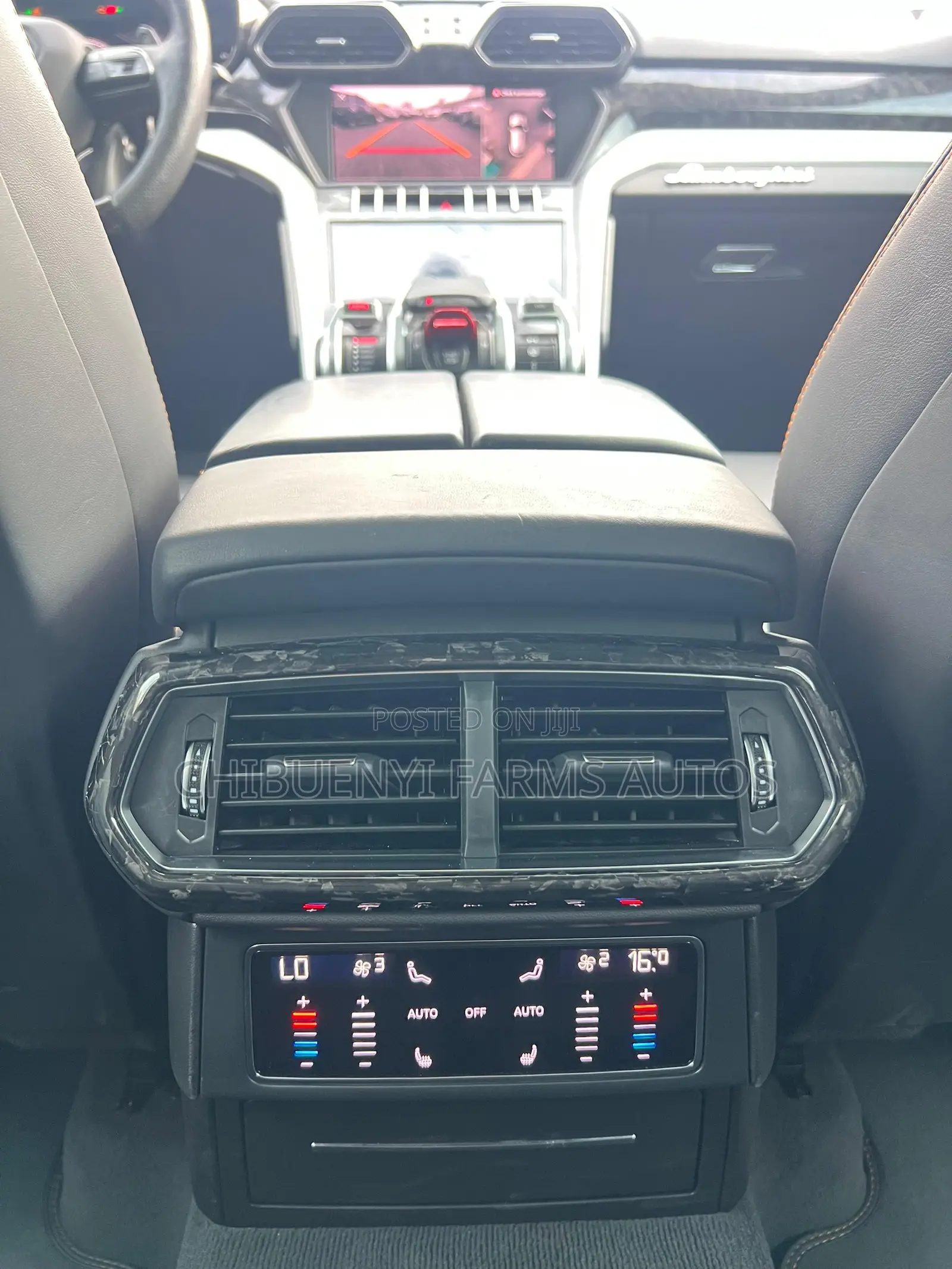 Lamborghini Urus Base 2019 Gray