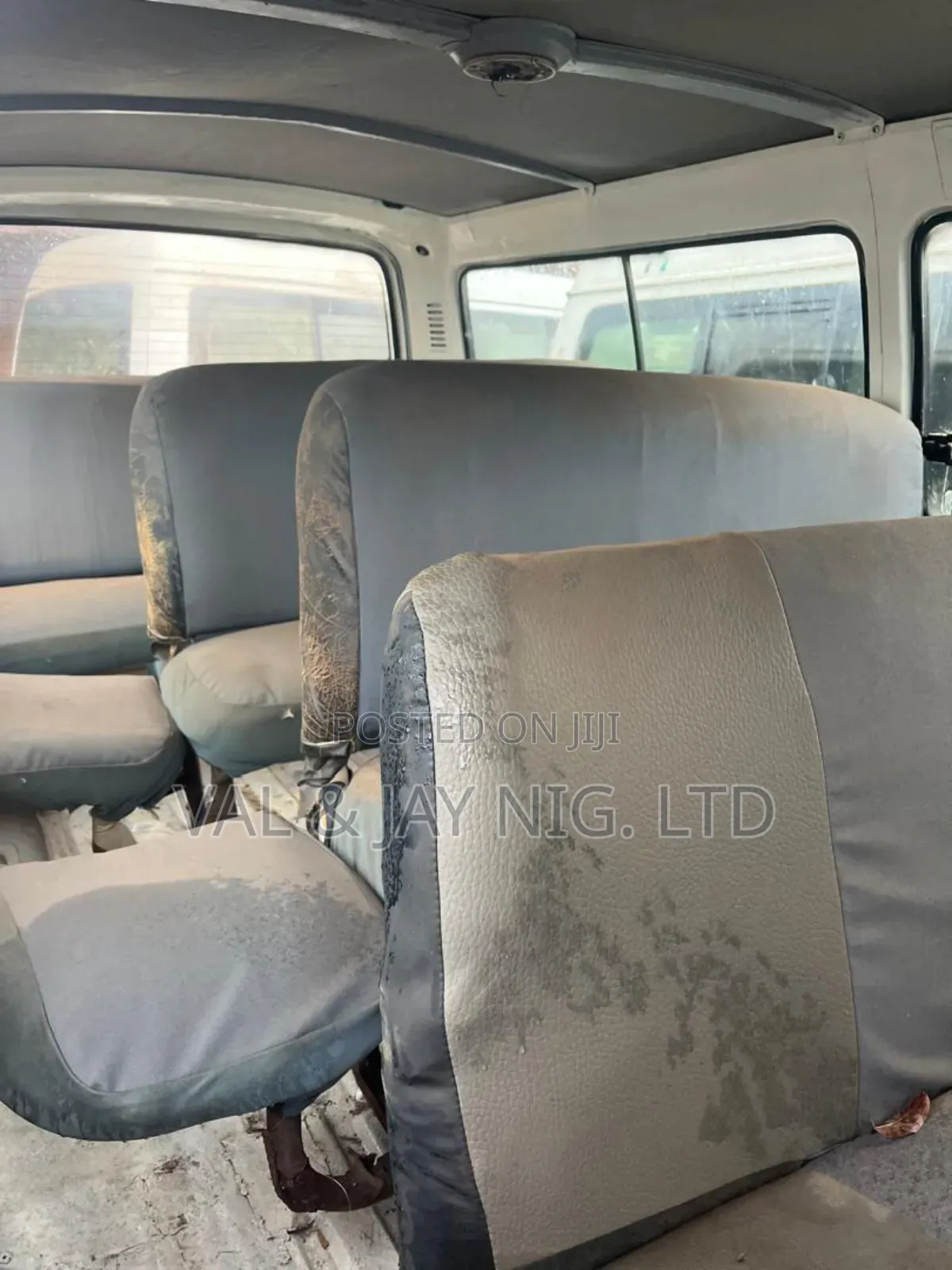 Toyota HiAce 1999 White