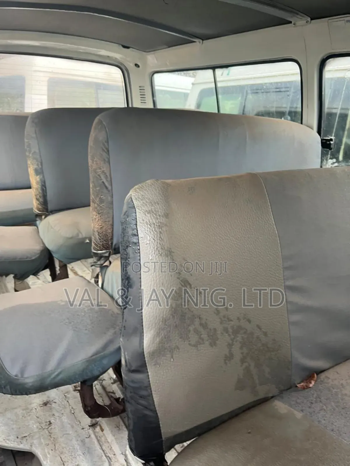 Toyota HiAce 1999 White