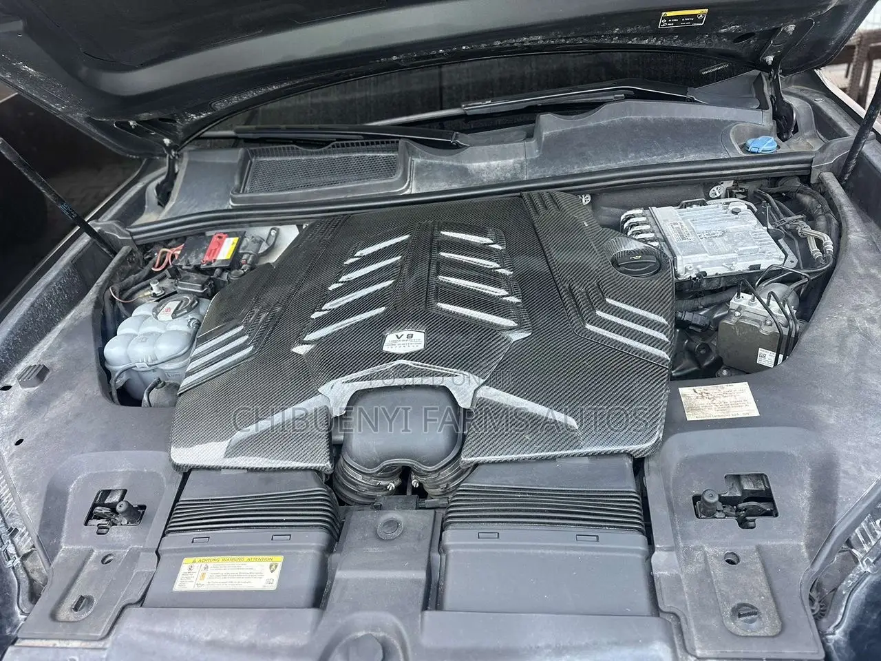 Lamborghini Urus Base 2019 Gray