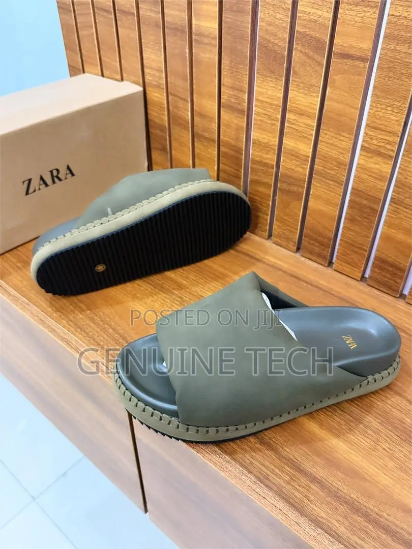 Zara Puff Slide