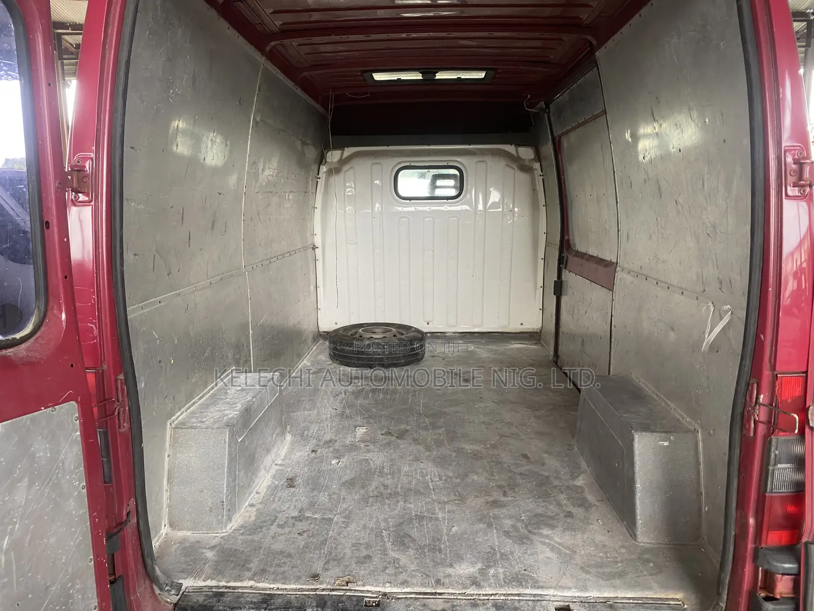Peugeot Boxer 2000 Red