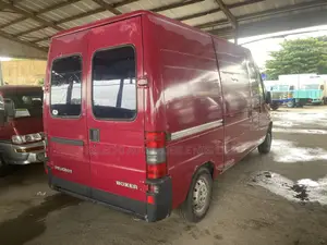 Peugeot Boxer 2000 Red
