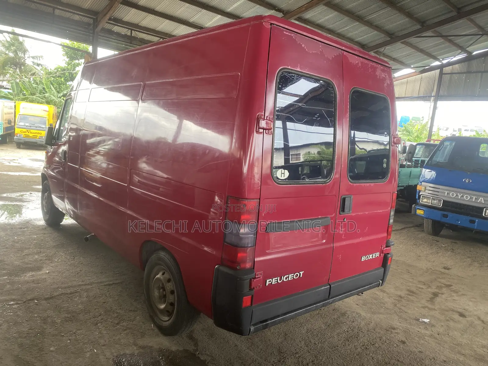Peugeot Boxer 2000 Red