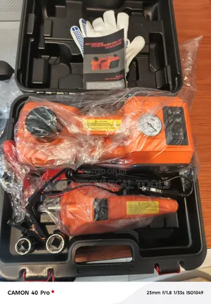 Multi Functional 12v Battery Vehicle Jack