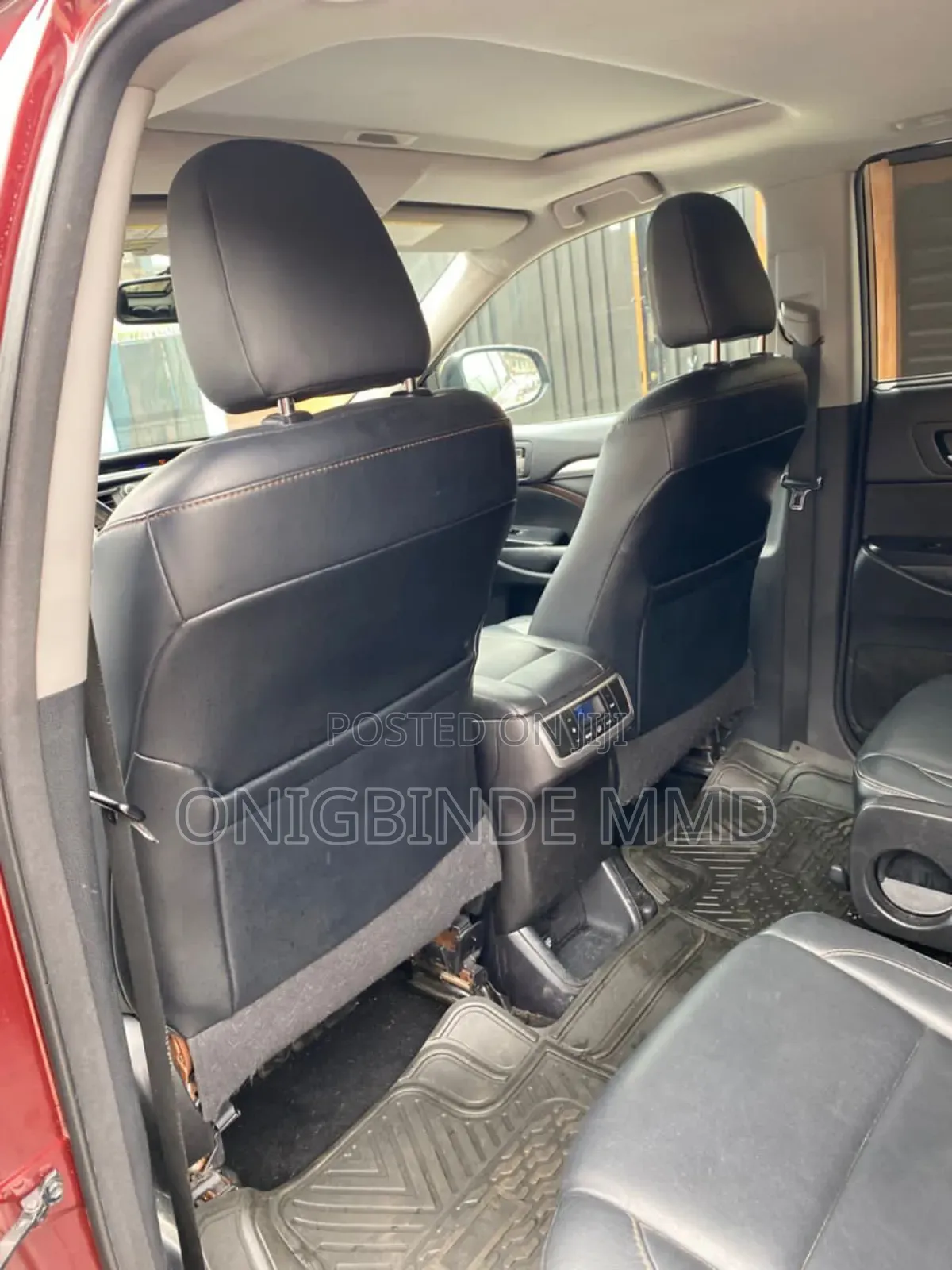 Toyota Highlander XLE 4dr SUV (3.5L 6cyl 6A) 2015 Red