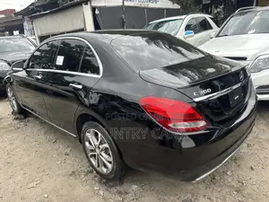 Mercedes-Benz C300 Sport 4Matic Sedan AWD (2.0L 4cyll 7A) 2016 Black