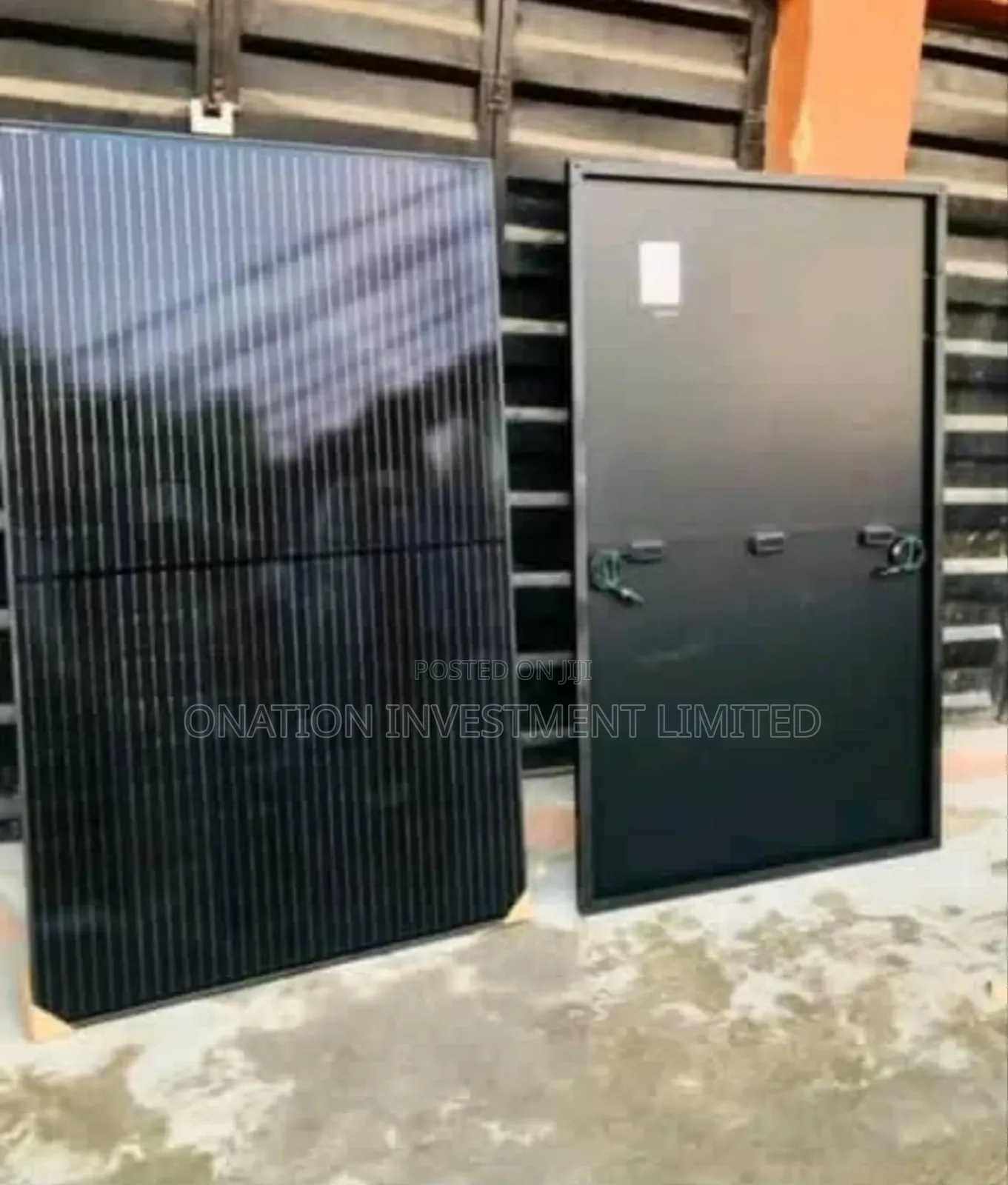 575w All Black Mono Solar Panel