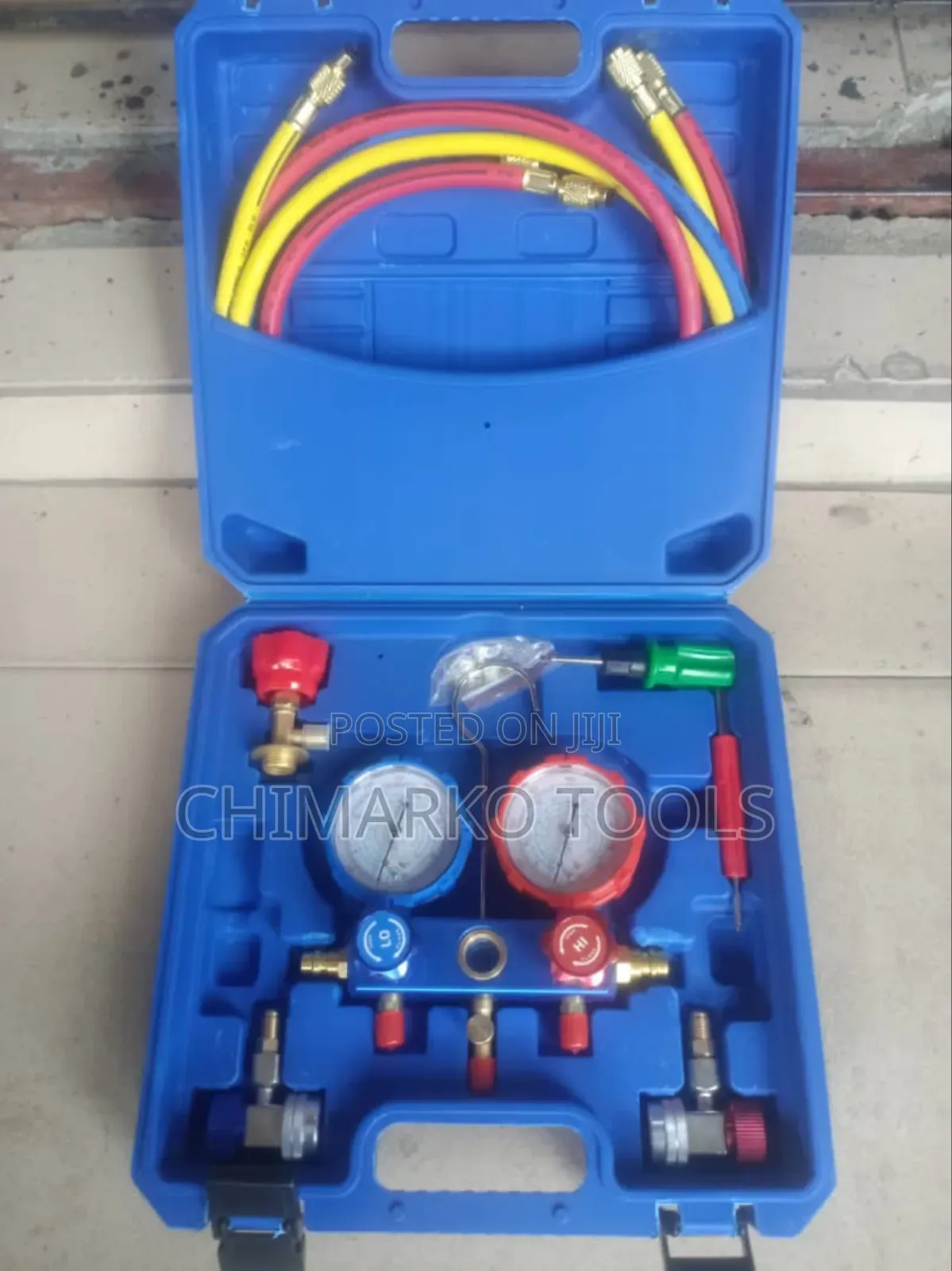 Manifold Gauge