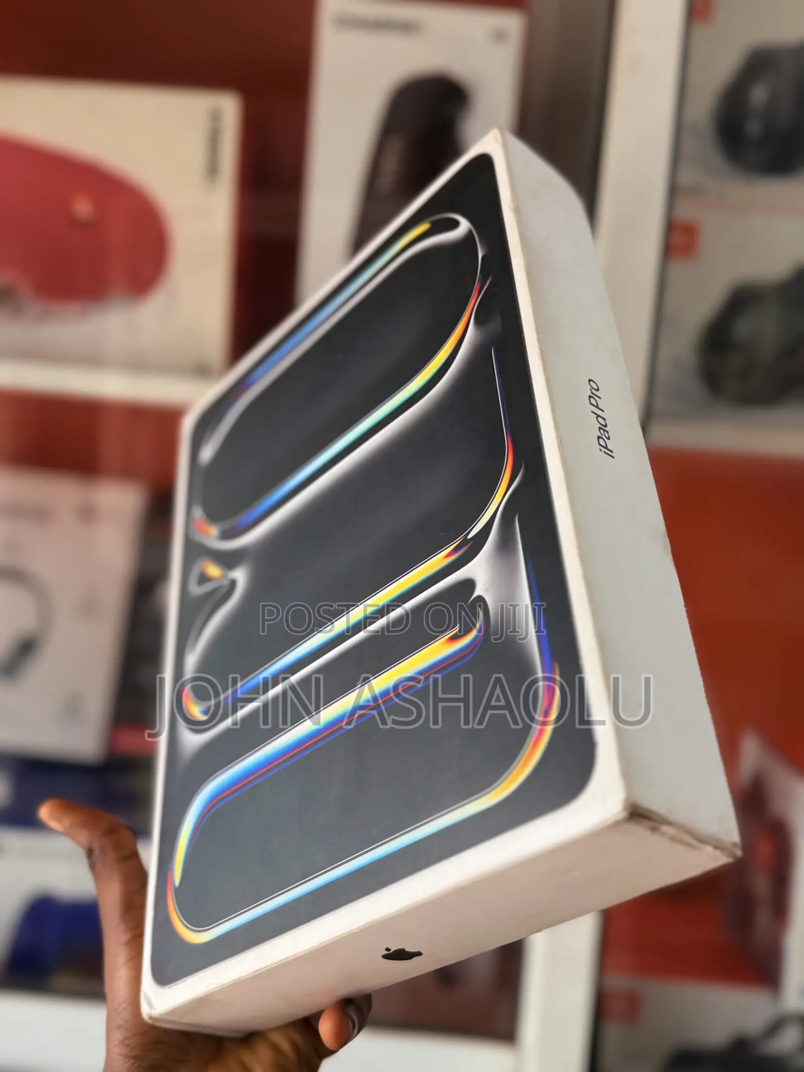 New Apple iPad Pro 13 (2024) 8 GB Gray