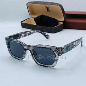 Louis Vuitton High Fashion Style Glasses