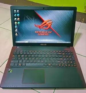 Laptop Asus X550JK 12GB Intel Core i5 HDD+SSD 1T