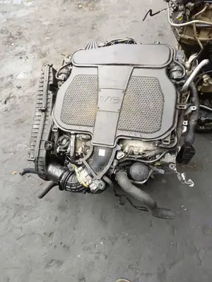 Mecedice Benz Complete Engine for 276