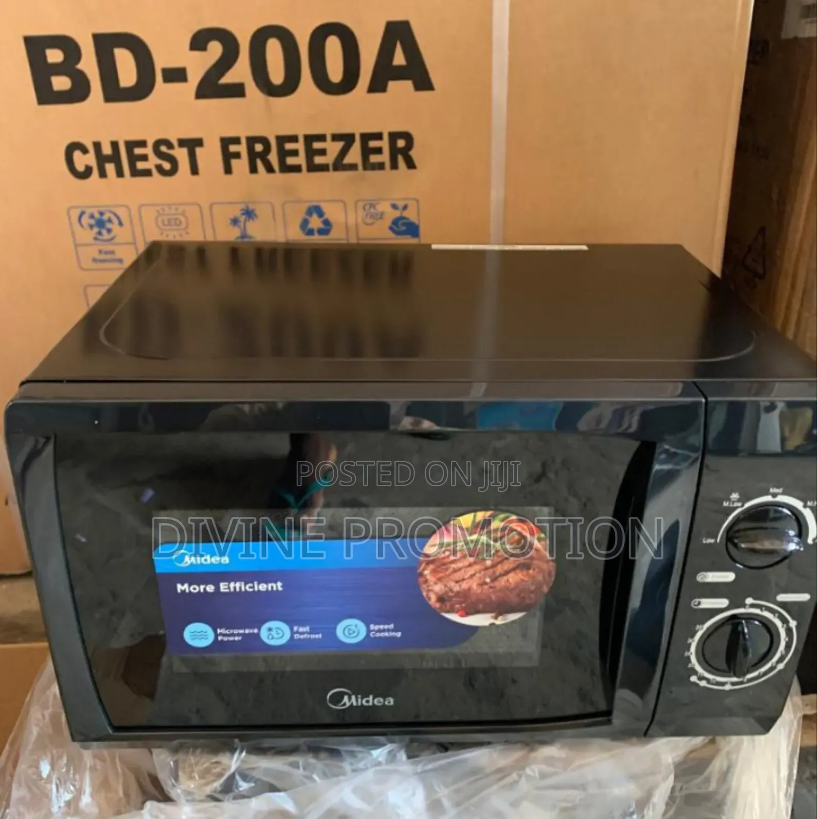 20 Liters Midea Microwave, Black Color With Knobs