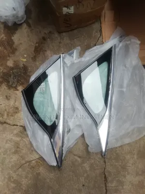 Vent Glass Honda Accord 2018_2020