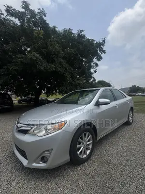Toyota Camry 2012 Silver