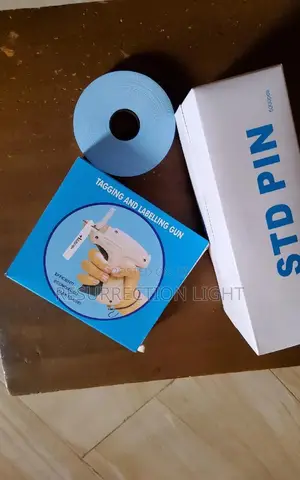 Tag Gun, 5000 Pieces of Pins/Barbs, and 1 Piece of Tag Paper