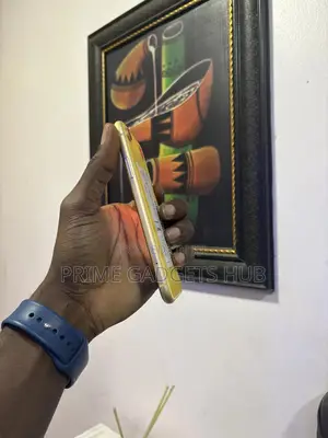 Apple iPhone XR 64 GB Yellow
