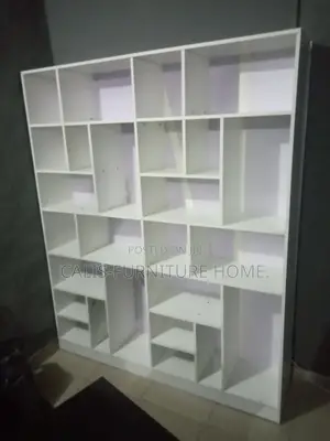 6ft X 5ft Bookshelf. Off-White Color