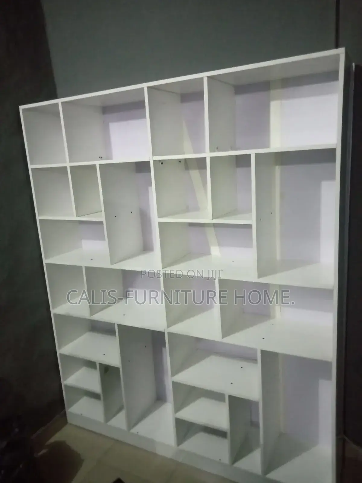 6ft X 5ft Bookshelf. Off-White Color