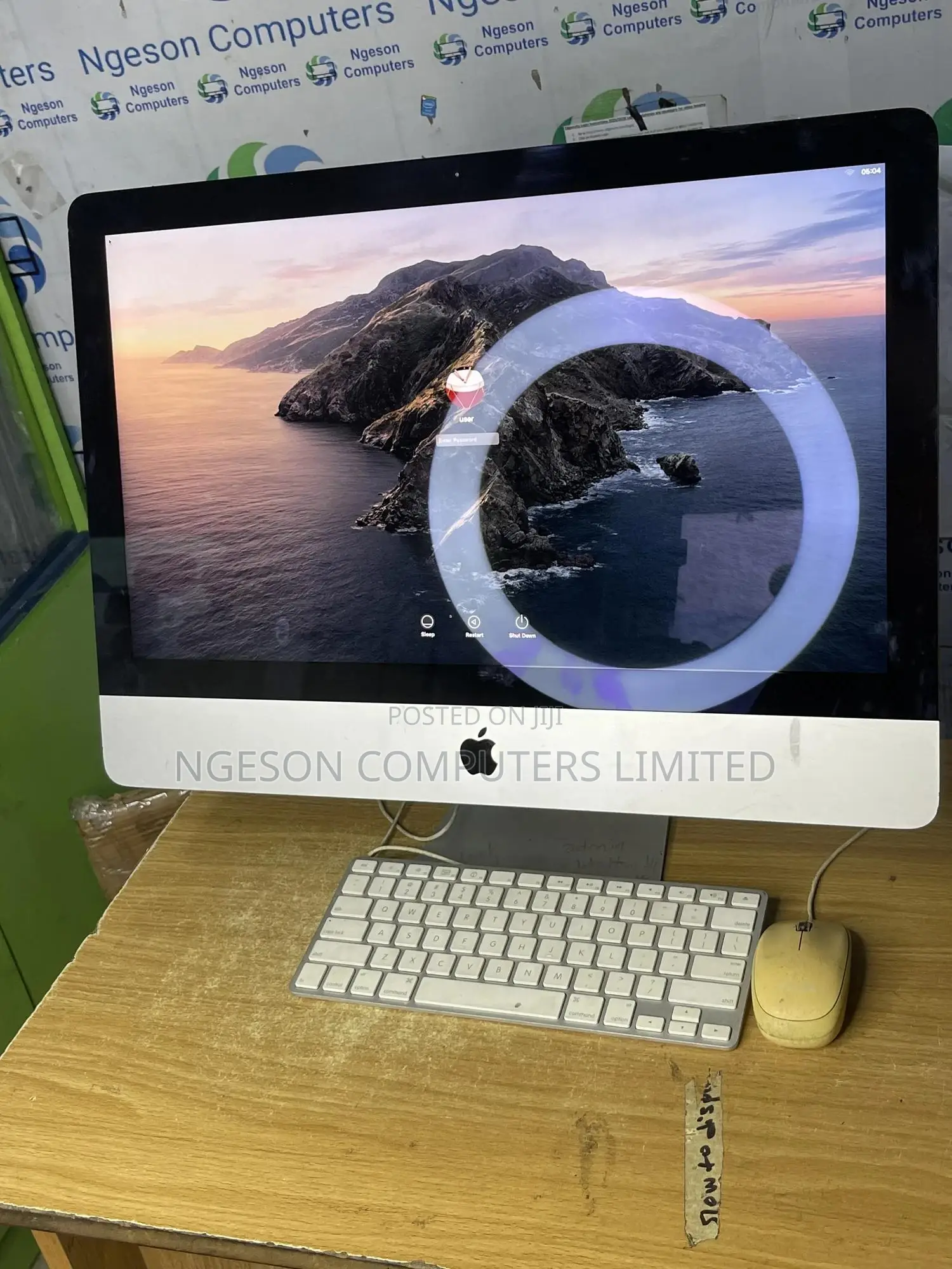 Desktop Computer Apple iMac 8GB Intel Core i5 HDD 1T