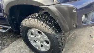 Toyota Tacoma V6 4dr Double Cab 4WD 6.1 ft. SB (4.0L 6cyl 5A) 2014 Blue
