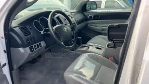 Toyota Tacoma Double Cab V6 Automatic 2010 White