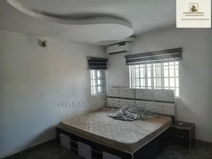 4bdrm Bungalow in Adewunmi, Iwo Road for sale