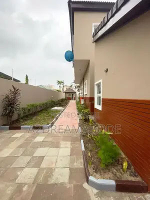 6bdrm Mansion in Ikoyi for rent