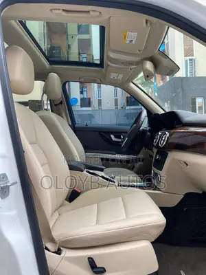Mercedes-Benz GLK-Class 350 4MATIC 2013 White