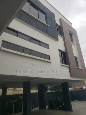 3bdrm Block of Flats in Ikeja for rent