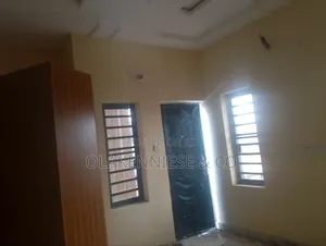 2bdrm Block of Flats in Aguda for rent