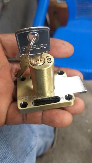 Drawer Lock Everleo 2tun for sale - Kamoru Azeez Aweda Price: ₦ 7,500 ...
