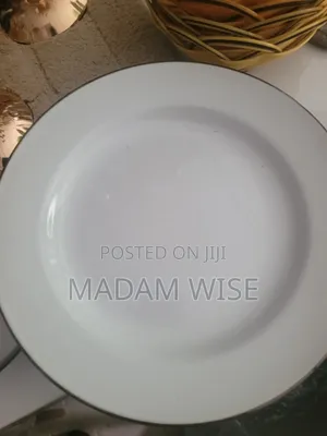 Set of Dinner Plates