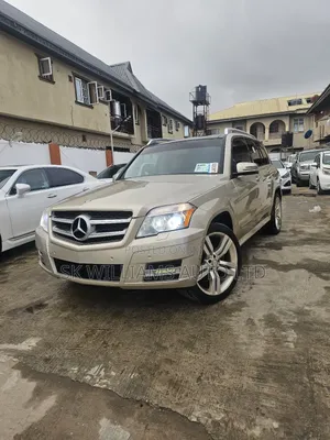 Mercedes-Benz GLK-Class 350 4MATIC 2011 Gold