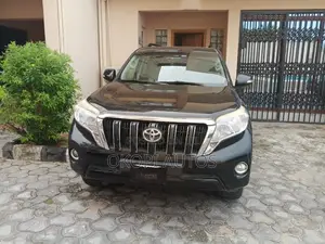 Toyota Land Cruiser Prado 2015 Black