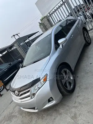 Toyota Venza 2014 Silver
