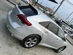 Toyota Venza 2014 Silver