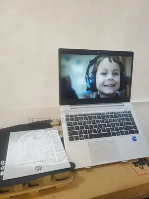 New Laptop HP EliteBook 8470W 12GB Intel Core i5 SSD 256GB