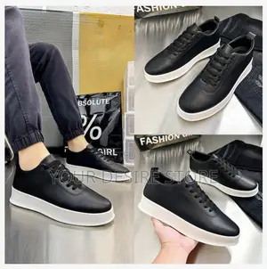 Comfortable Light Weighted Round Toe Sneakers