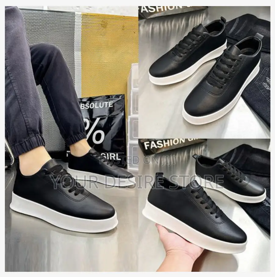 Comfortable Light Weighted Round Toe Sneakers
