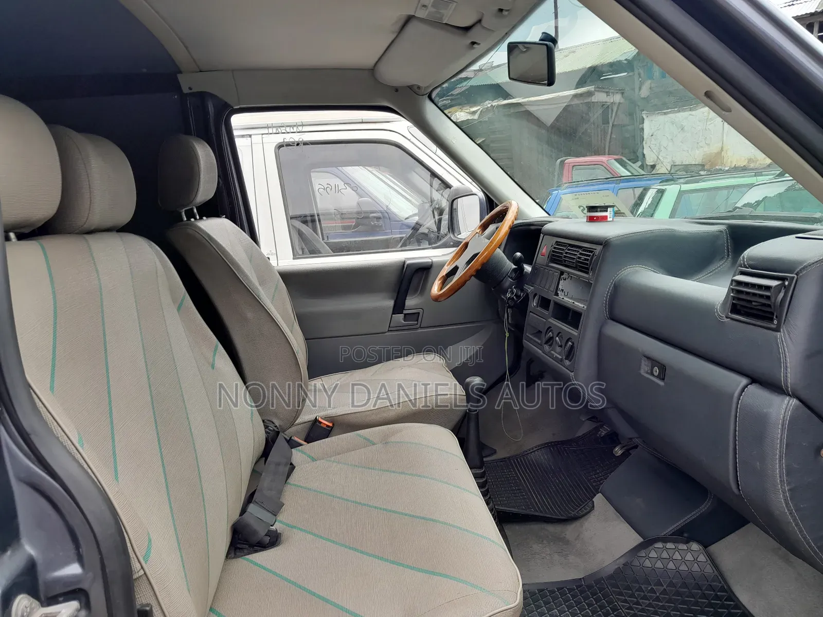 Volkswagen Transporter 2005 Grey