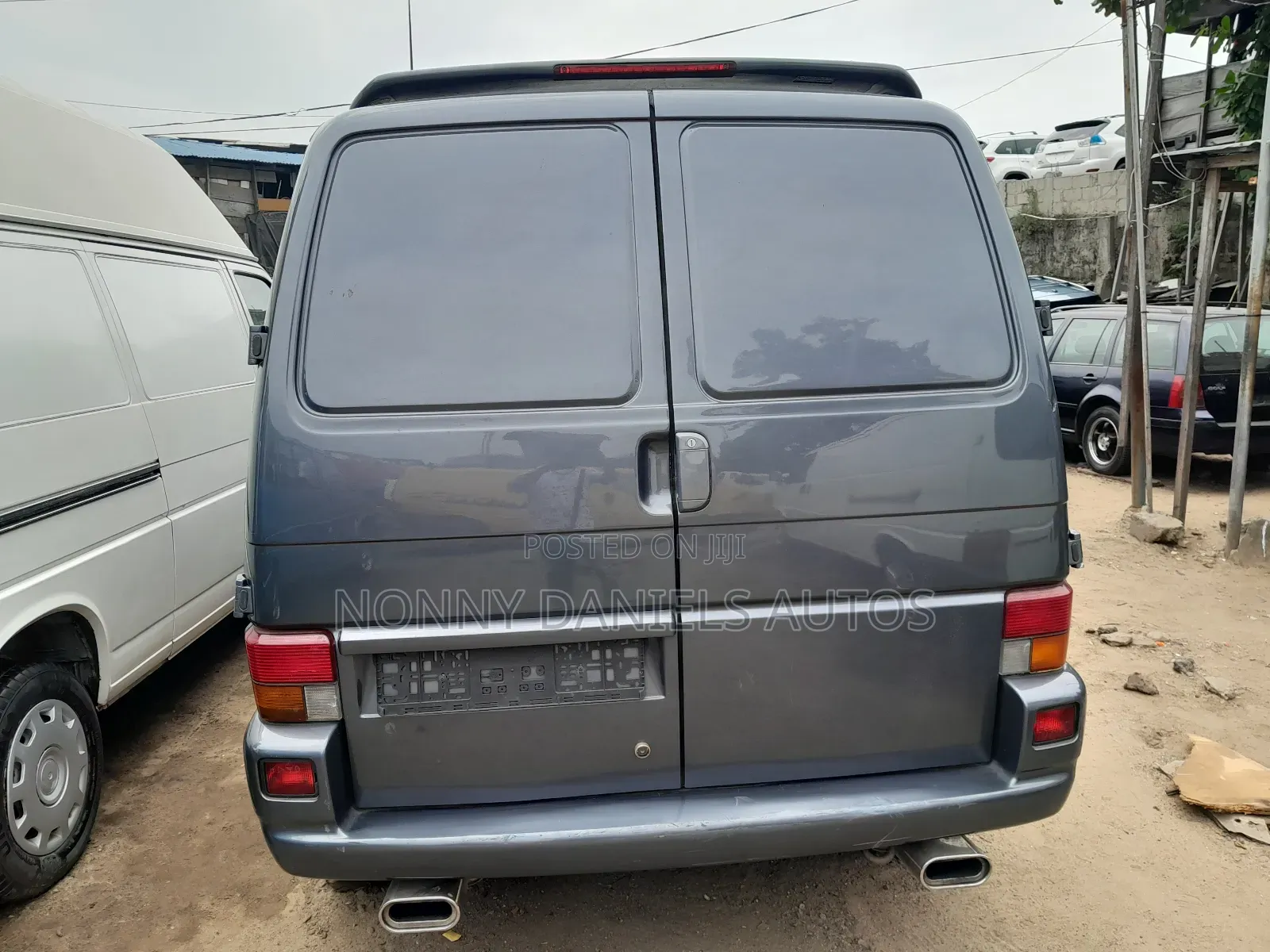 Volkswagen Transporter 2005 Grey